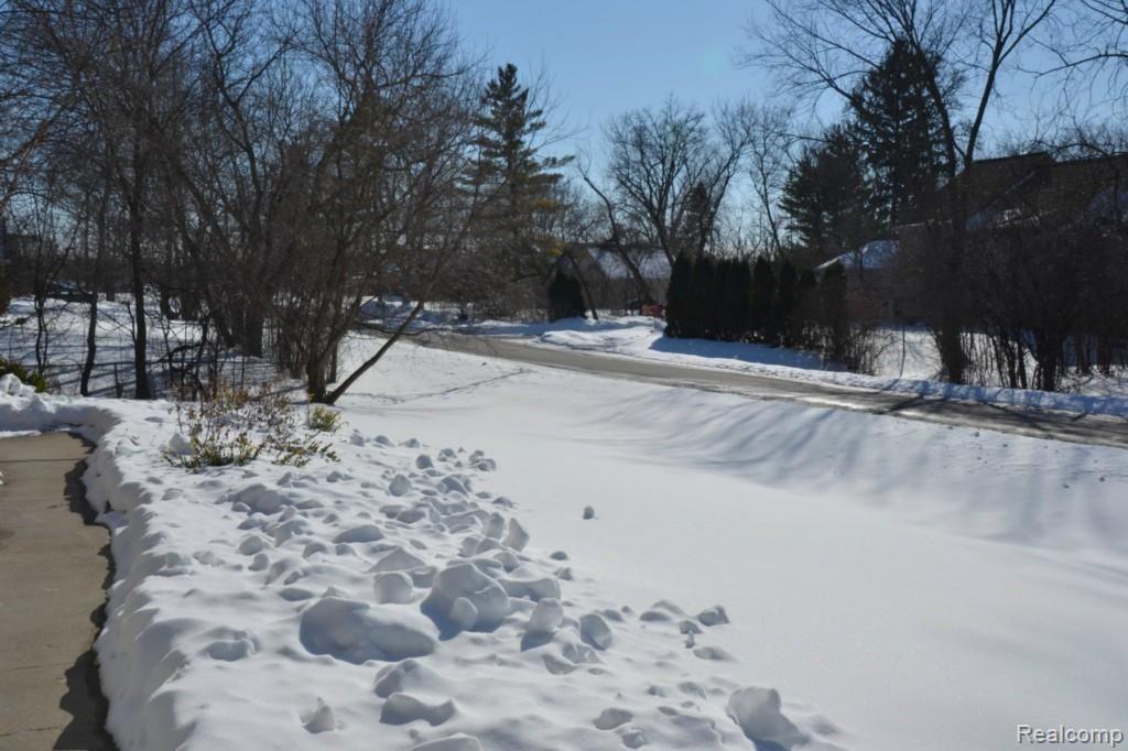 3915 Nearing Road Rochester Hills, MI 48309 - Photo 26 of 26