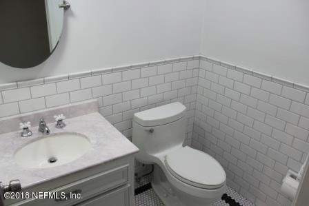 7880 Hunters Grove Road Jacksonville, FL 32256 - Photo 7 of 27 half bath