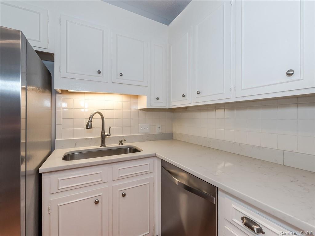 1014 Queens Road, Unit B Charlotte, NC 28207 - Photo 14 of 33 Gallery Image 14