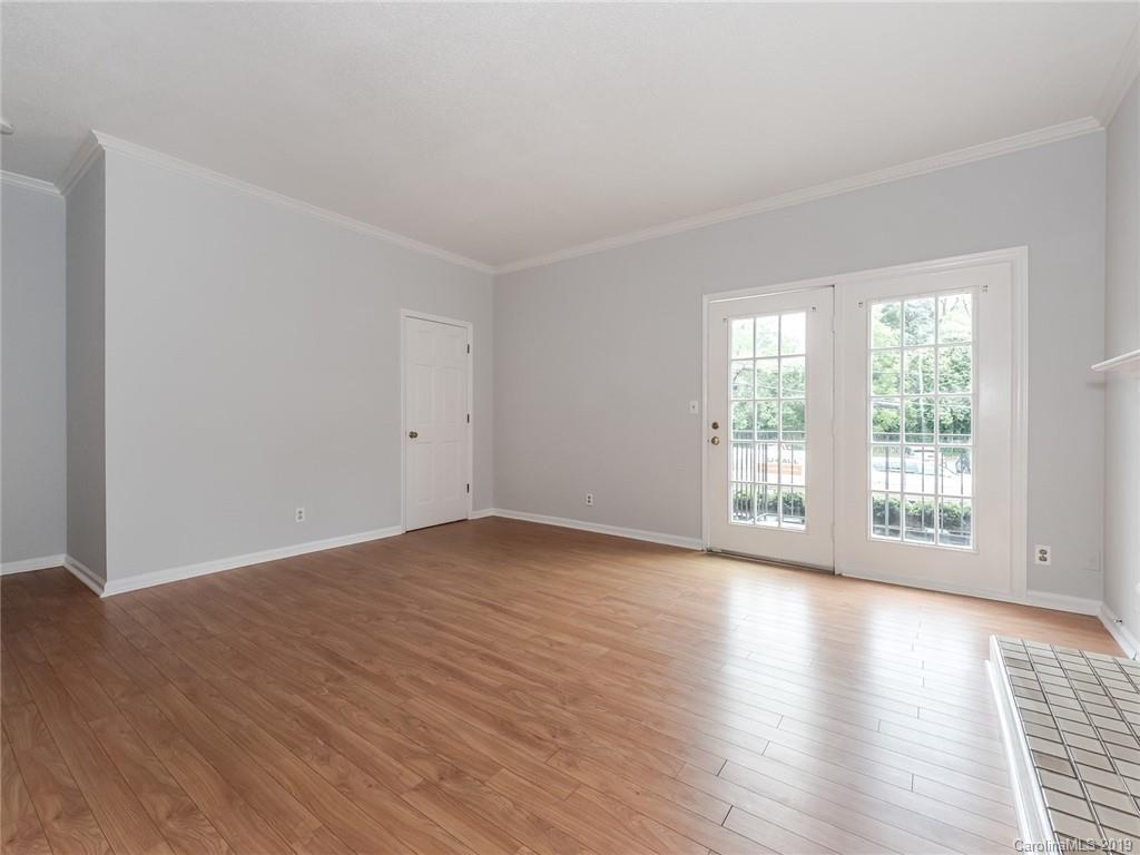 1014 Queens Road, Unit B Charlotte, NC 28207 - Photo 15 of 33 Gallery Image 15