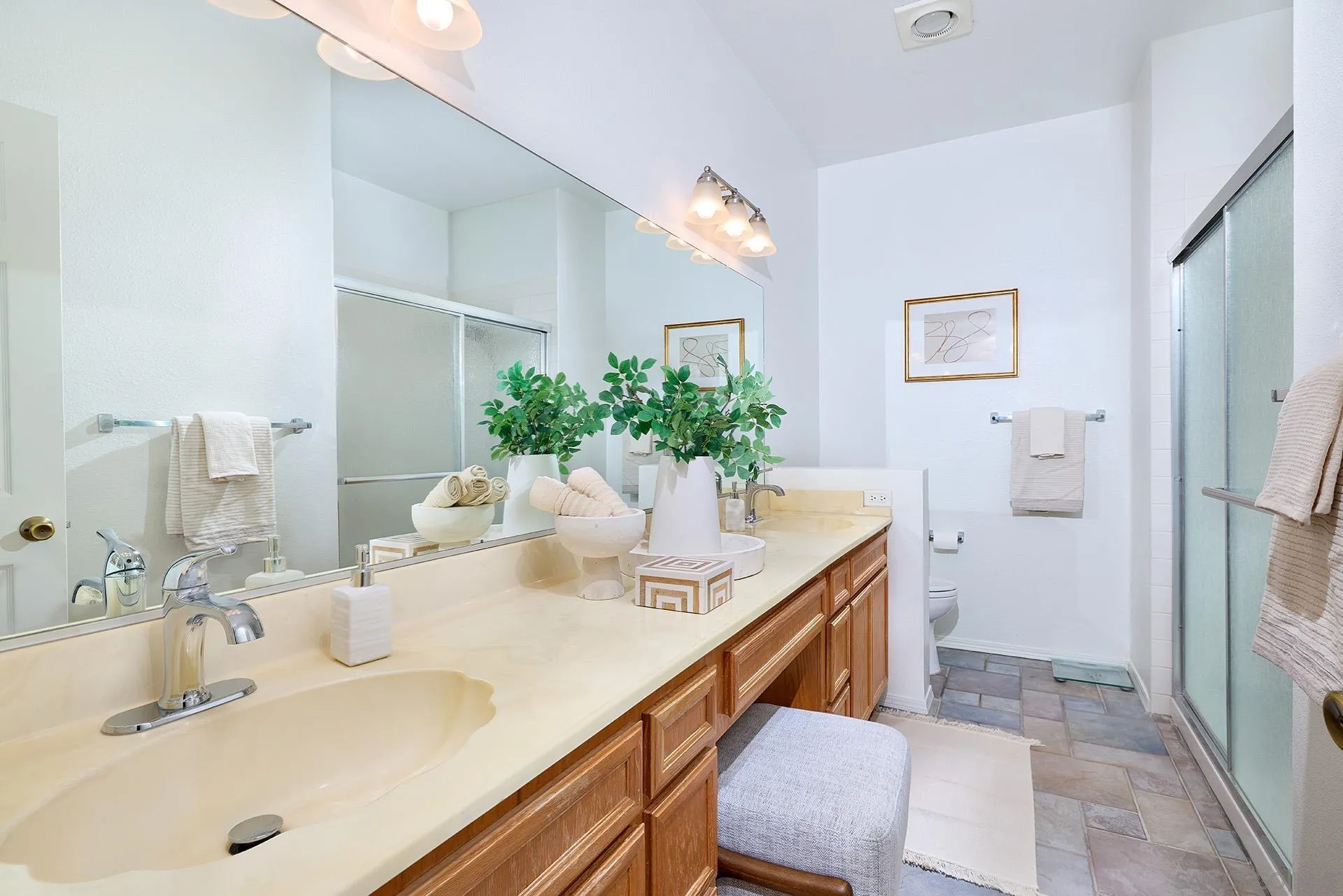 13826 Midland Road Poway, CA 92064 - Photo 15 of 38 a bathroom with a sink and a mirror