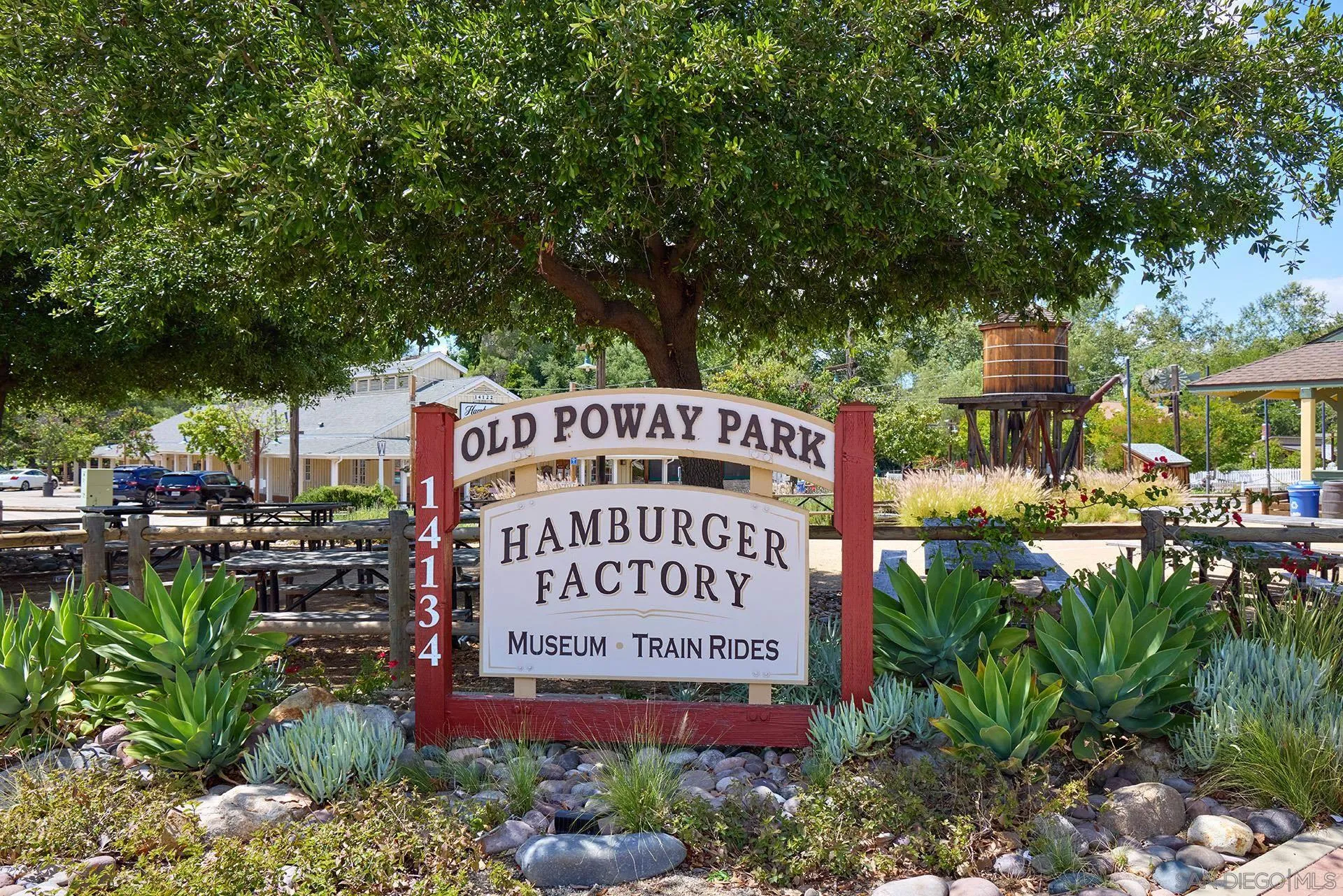 13826 Midland Road Poway, CA 92064 - Photo 35 of 38 a sign on the side of a road