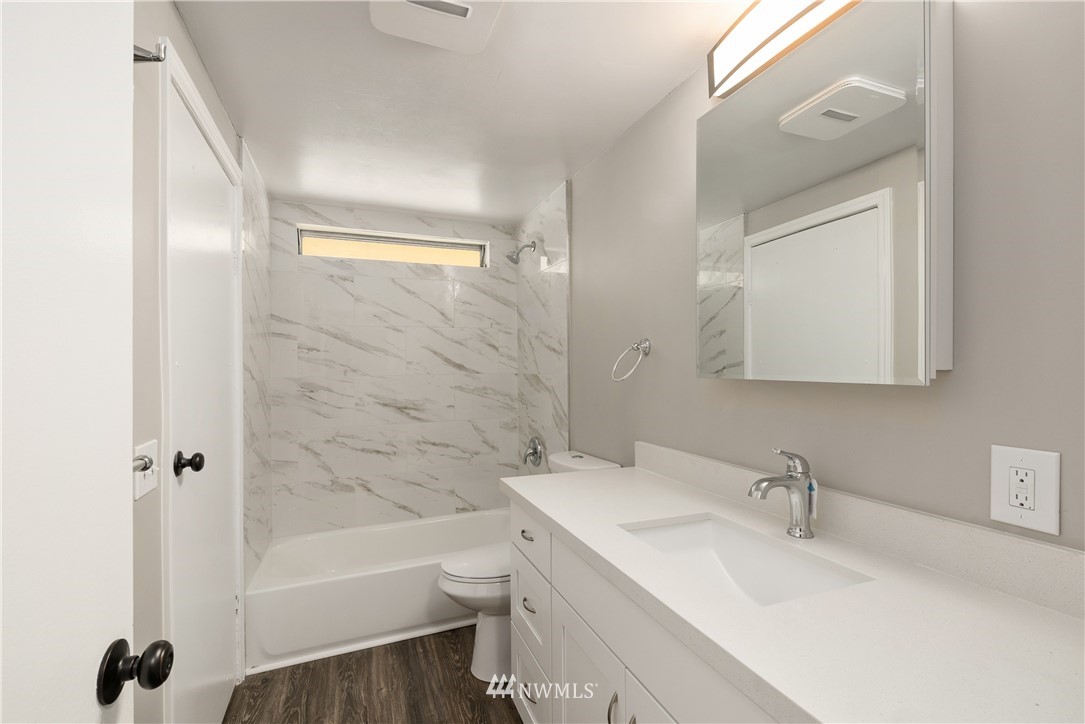 12805 Northeast 199th Street Bothell, WA 98011 - Photo 21 of 24 Gallery Image 21