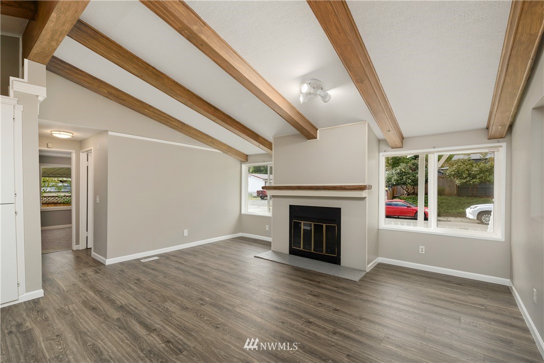 12805 Northeast 199th Street Bothell, WA 98011 - Photo 10 of 24 Gallery Image 10
