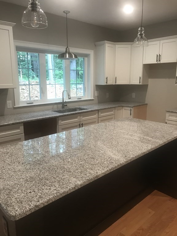 217 Brookfield Road Sturbridge, MA 01518 - Photo 3 of 12