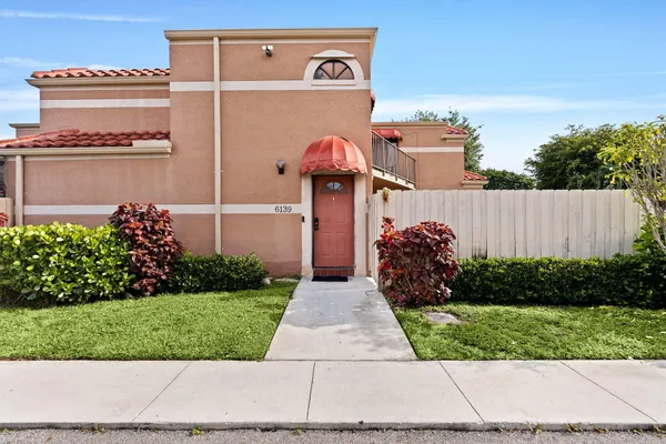 $316,000 | 6139 Seven Springs Boulevard, Greenacres, FL 33463