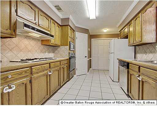 1611 Gamwich Road Baton Rouge, LA 70810 - Photo 5 of 10