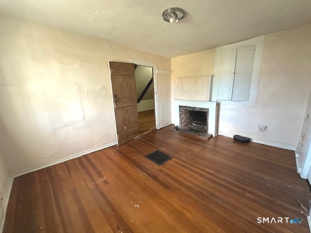 110 East Main Street Clinton, CT 06413 - Photo 32 of 40