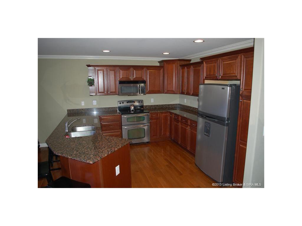 4047 Viewcrest Loop Floyds Knobs, IN 47119 - Photo 2 of 9 Gallery Image 2