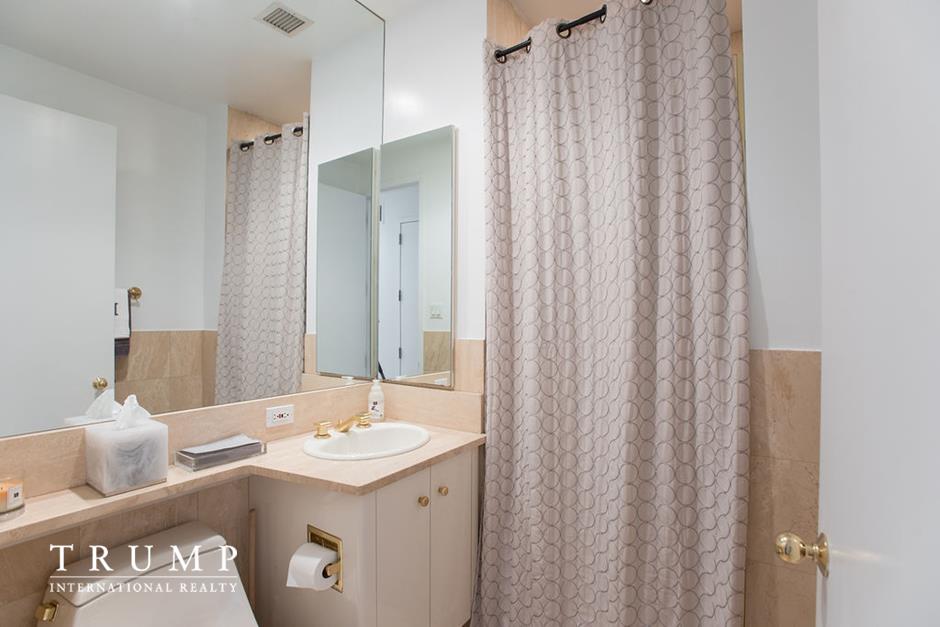 1 Central Park West, Unit 32F Manhattan, NY 10023 - Photo 11 of 24