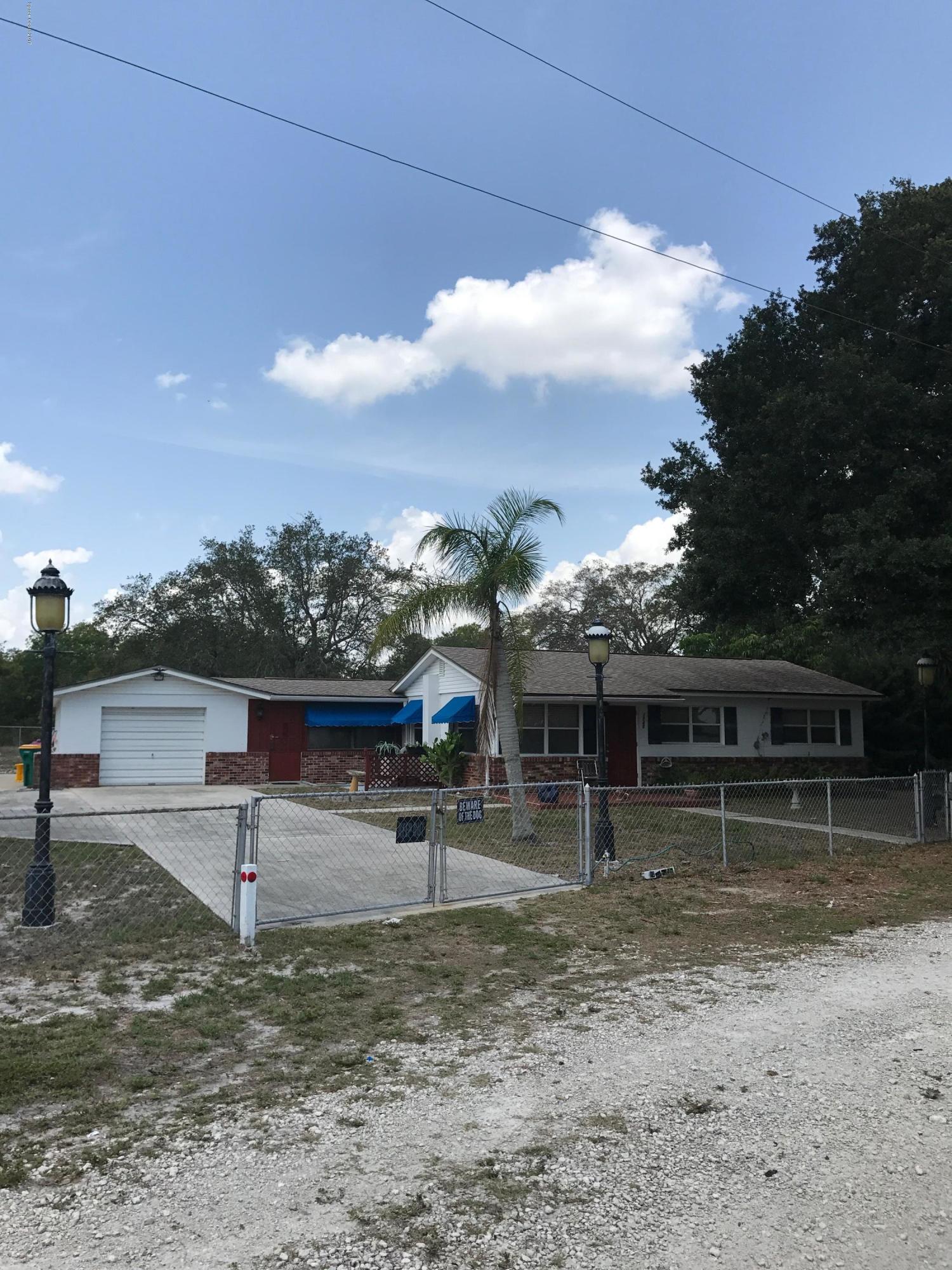 1742 Crescent Road Malabar, FL 32950 - Photo 2 of 20 Crescent - Front View