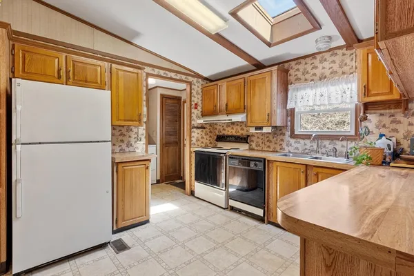 $250,000 | 74 Earl Drive, Athol, MA 01331