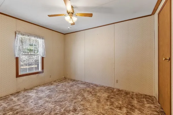 $250,000 | 74 Earl Drive, Athol, MA 01331