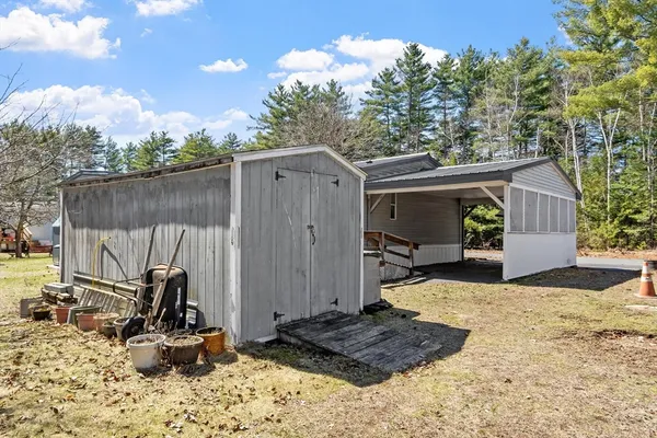 $250,000 | 74 Earl Drive, Athol, MA 01331