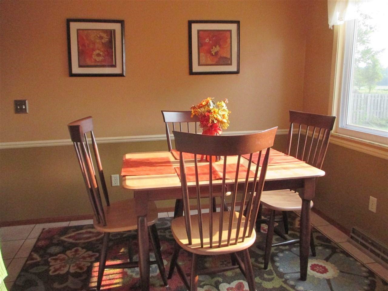 5248 Deland Road Flushing, MI 48433 - Photo 6 of 14 21485749-5.JPG