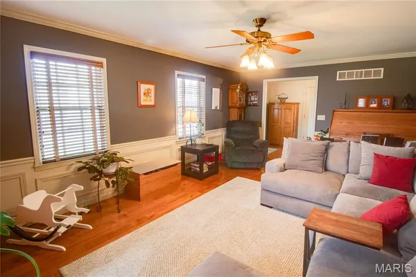 $289,000 | 9 Fox Hill Drive, Carlinville, IL 62626