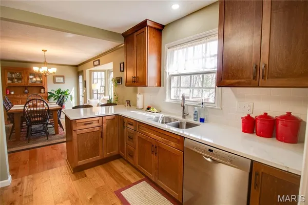 $289,000 | 9 Fox Hill Drive, Carlinville, IL 62626