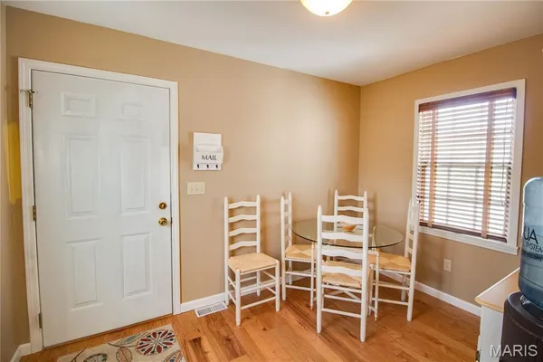 $289,000 | 9 Fox Hill Drive, Carlinville, IL 62626