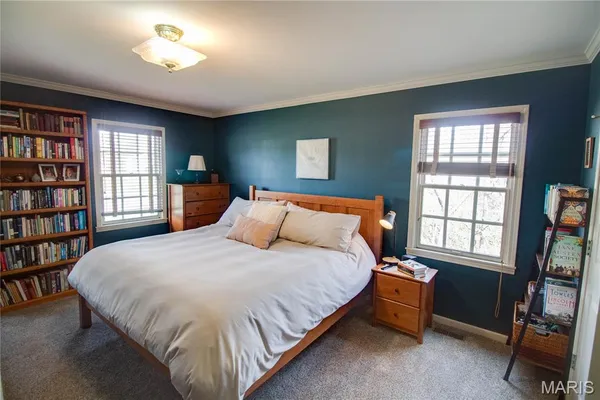 $289,000 | 9 Fox Hill Drive, Carlinville, IL 62626
