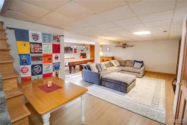 $289,000 | 9 Fox Hill Drive, Carlinville, IL 62626