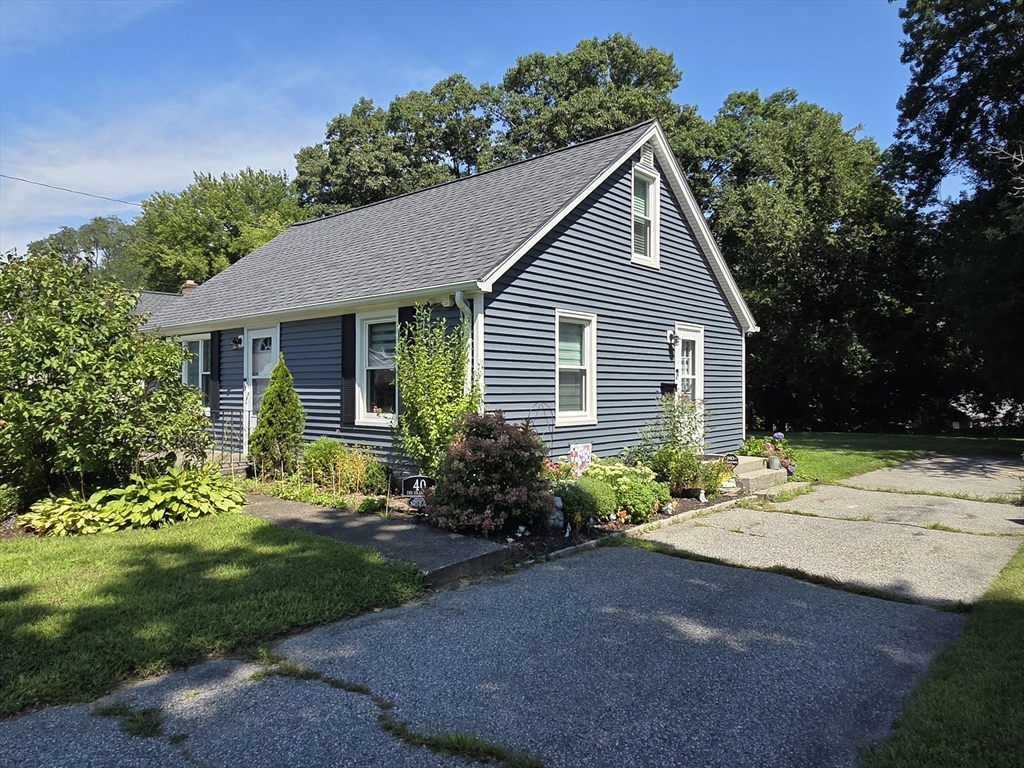 40 2nd Island Road Webster, MA 01570 - Photo 28 of 30 Gallery Image 28