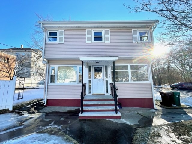 207 Mowry Street Woonsocket, RI 02895 - Photo 1 of 28