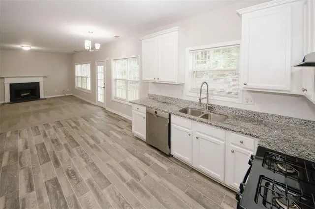 $499,999 | 365 Hunt Creek Drive, Acworth, GA 30101