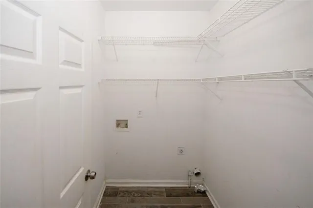 $499,999 | 365 Hunt Creek Drive, Acworth, GA 30101