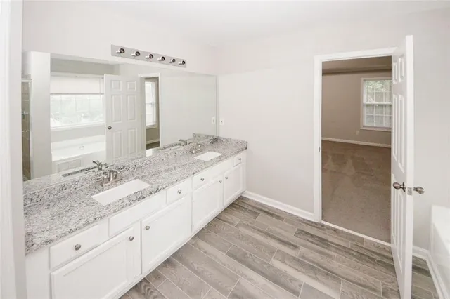 $499,999 | 365 Hunt Creek Drive, Acworth, GA 30101