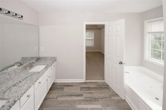 $499,999 | 365 Hunt Creek Drive, Acworth, GA 30101