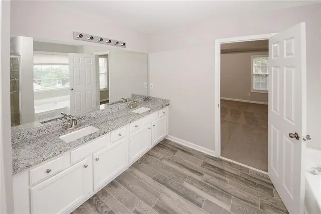 $499,999 | 365 Hunt Creek Drive, Acworth, GA 30101