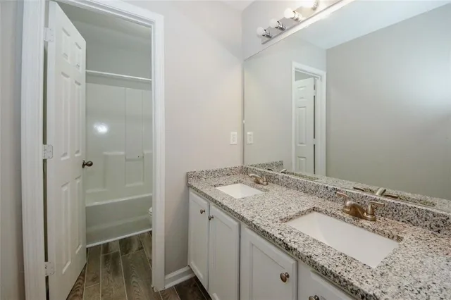 $499,999 | 365 Hunt Creek Drive, Acworth, GA 30101