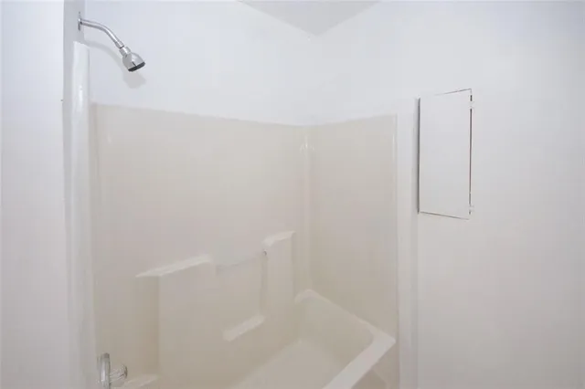 $499,999 | 365 Hunt Creek Drive, Acworth, GA 30101