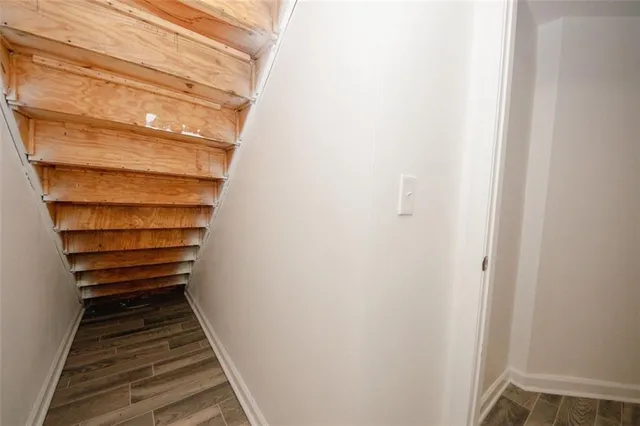 $499,999 | 365 Hunt Creek Drive, Acworth, GA 30101