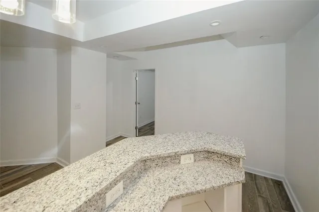 $499,999 | 365 Hunt Creek Drive, Acworth, GA 30101