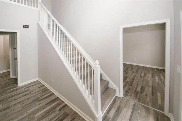 $499,999 | 365 Hunt Creek Drive, Acworth, GA 30101