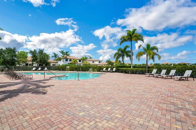$800,000 | 6225 Vireo Court, Lake Worth, FL 33463