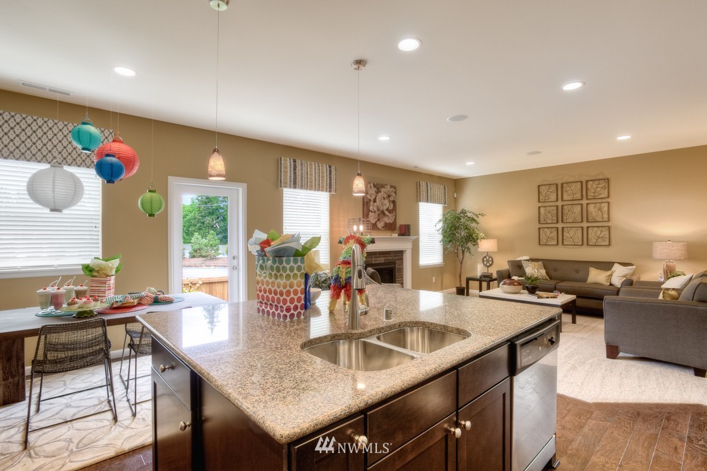 3405 195th Place Southeast, Unit 7 Bothell, WA 98012 - Photo 3 of 14 Gallery Image 3