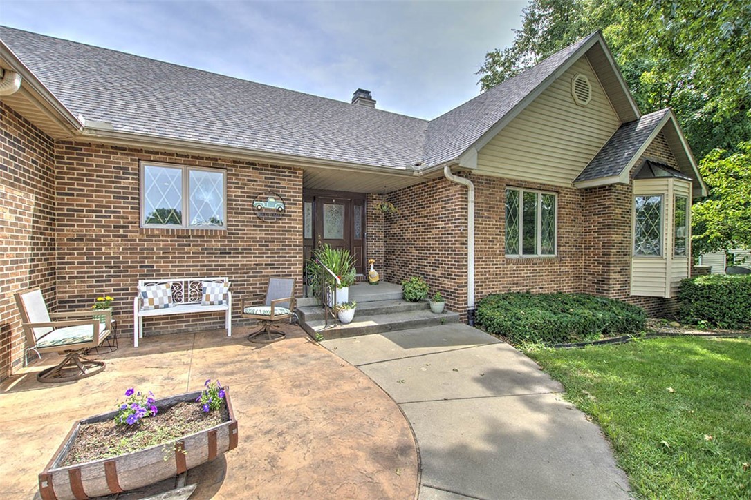 1190 Wedgewood Court Decatur, IL 62526 - Photo 7 of 43 Gallery Image 7
