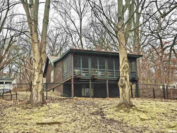 $150,000 | 999 Breezy Bluff Drive, Galesburg, IL 61401