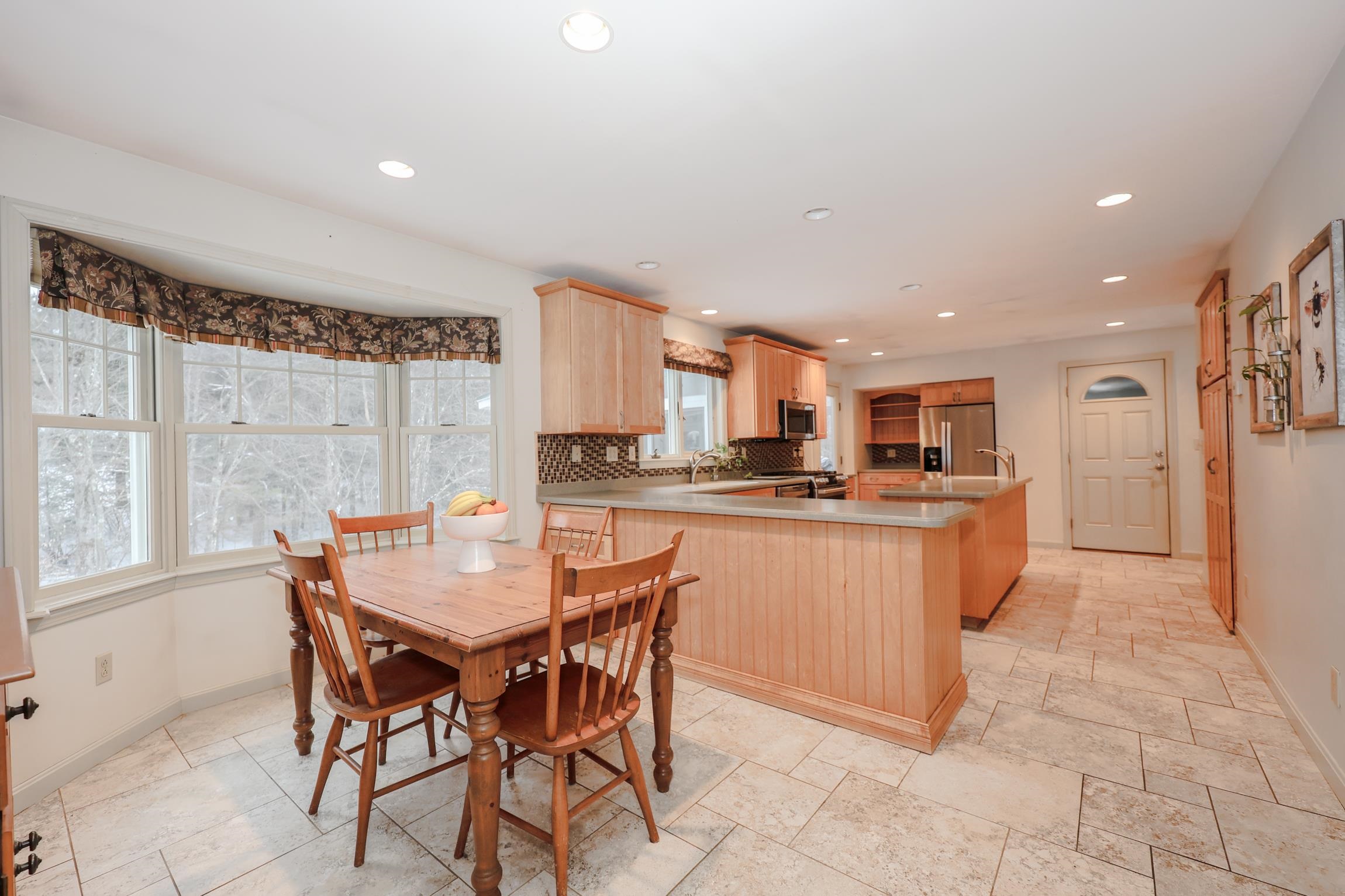 36 Putney Road Bow, NH 03304 - Photo 15 of 50