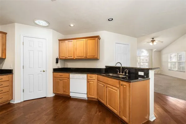 $225,000 | 10804 Northwest 65 Way, Alachua, FL 32615