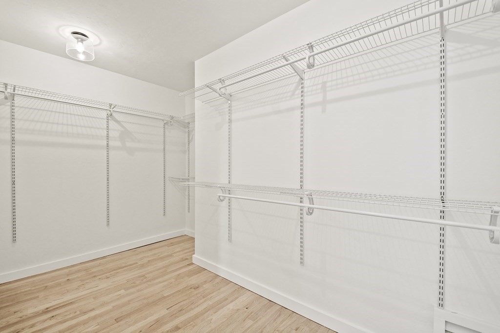 116 Thompson Road Webster, MA 01570 - Photo 10 of 24 Gallery Image 10