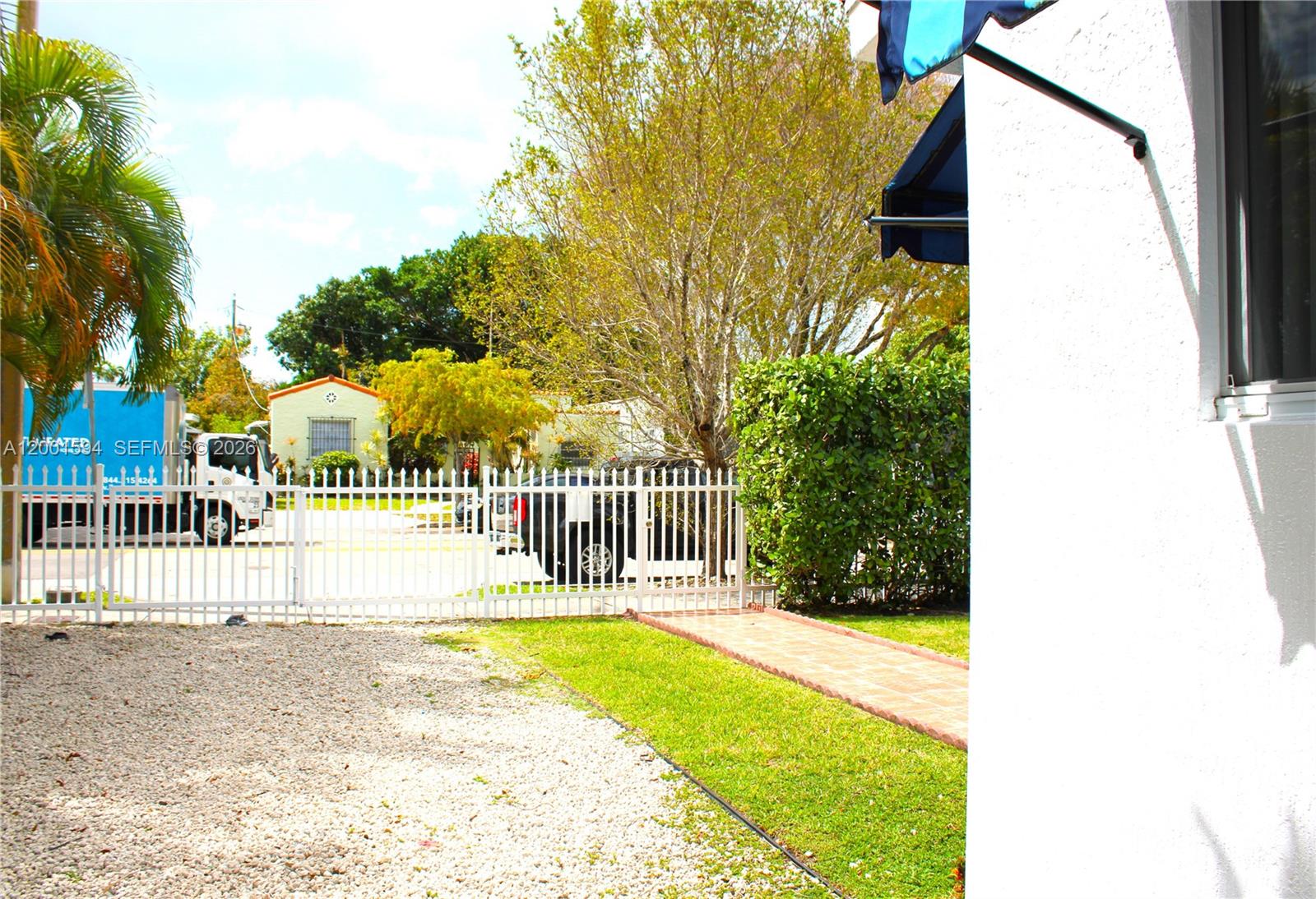 2253 Southwest 10th Street Miami, FL 33135 - Photo 9 of 57