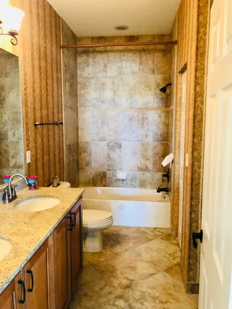 $2,600 | 1153 Normandie Way, Vero Beach, FL 32960