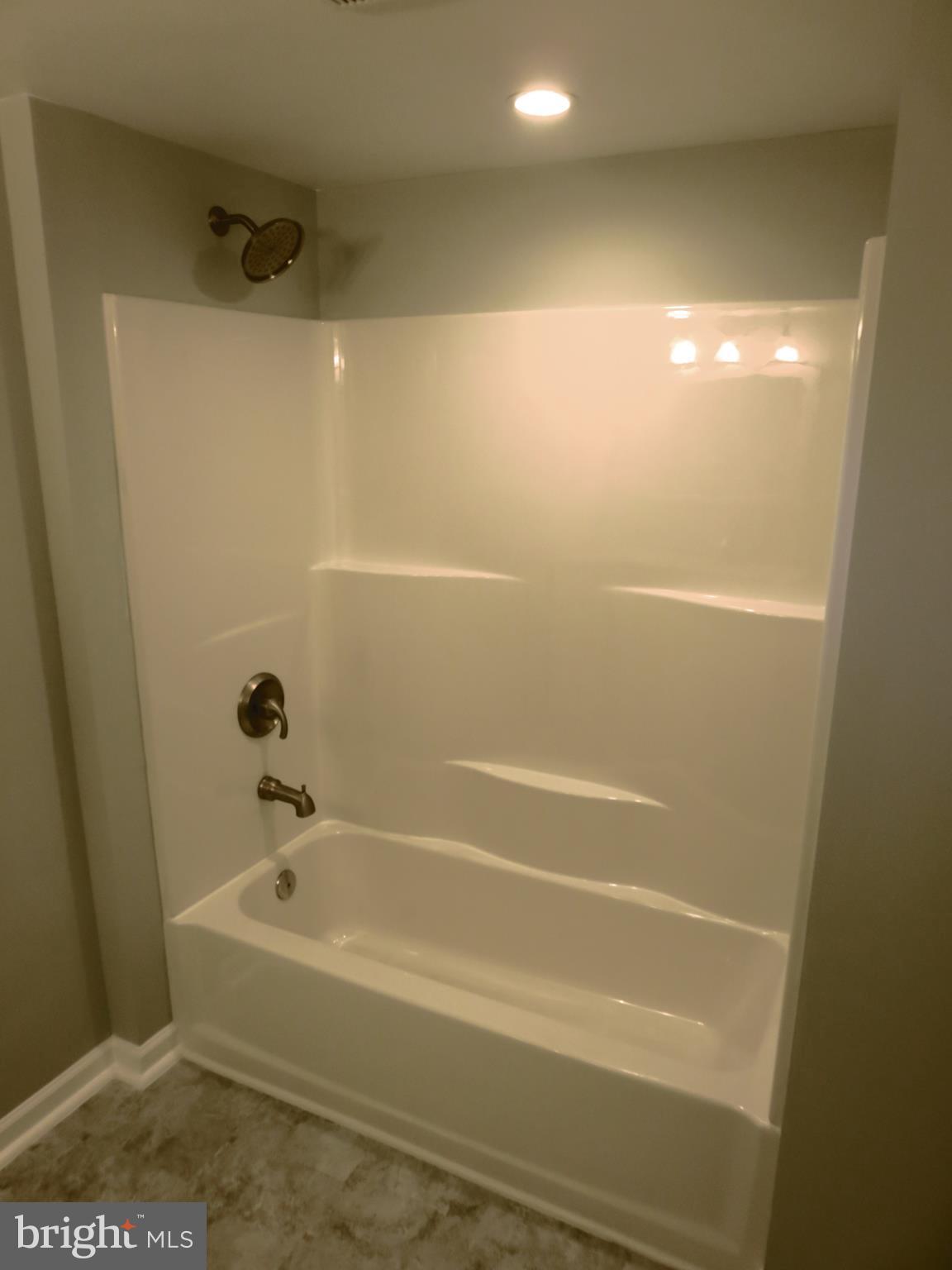 2403 Sandymount Road Finksburg, MD 21048 - Photo 24 of 29 Full Bath L/L