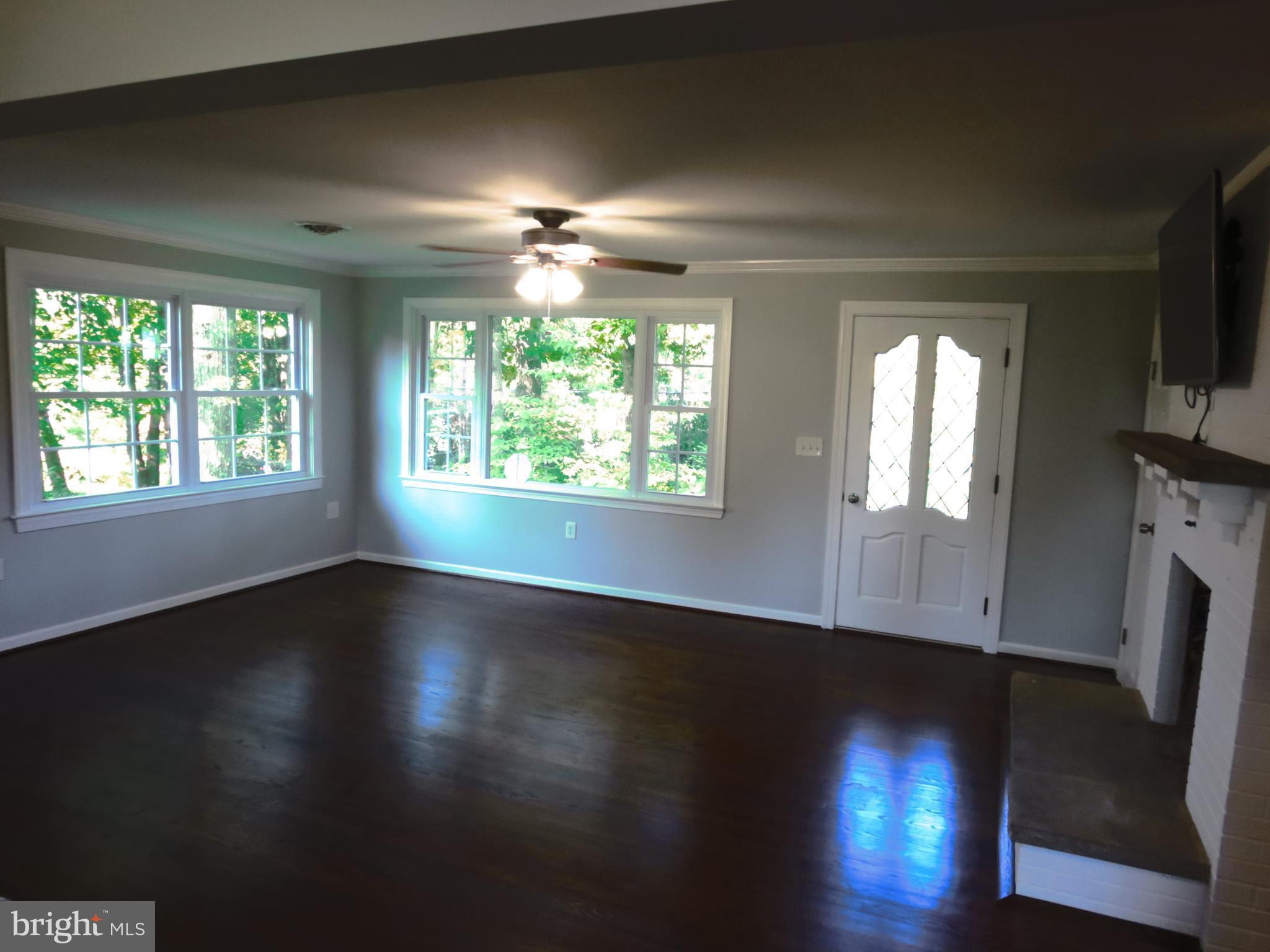 2403 Sandymount Road Finksburg, MD 21048 - Photo 10 of 29 Family Room