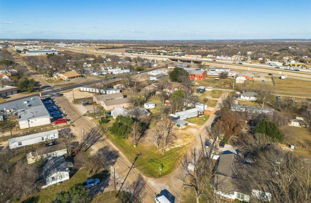 4676 Old Dallas Road Elm Mott, TX 76640 - Photo 3 of 10