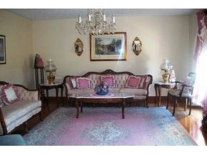 9841 White Oak Road, Unit 1 Wise, VA 24293 - Photo 8 of 24 Formal Living Room
