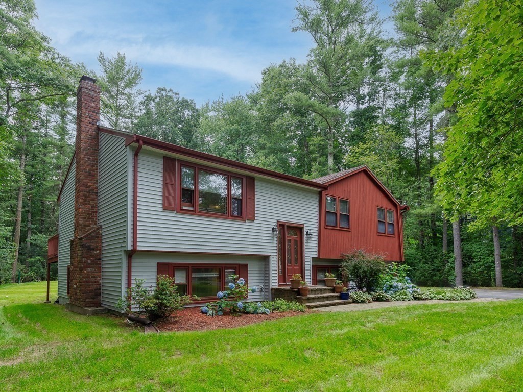 80 Kilsyth Road Easton, MA 02375 - Photo 2 of 38 Gallery Image 2